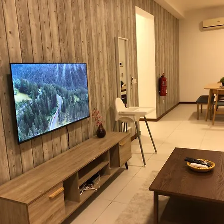 The Landmark Seaview Netflix By Blue Sky Holidays George Town Exterior photo