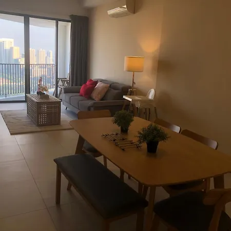 The Landmark Seaview Netflix By Blue Sky Holidays George Town Exterior photo