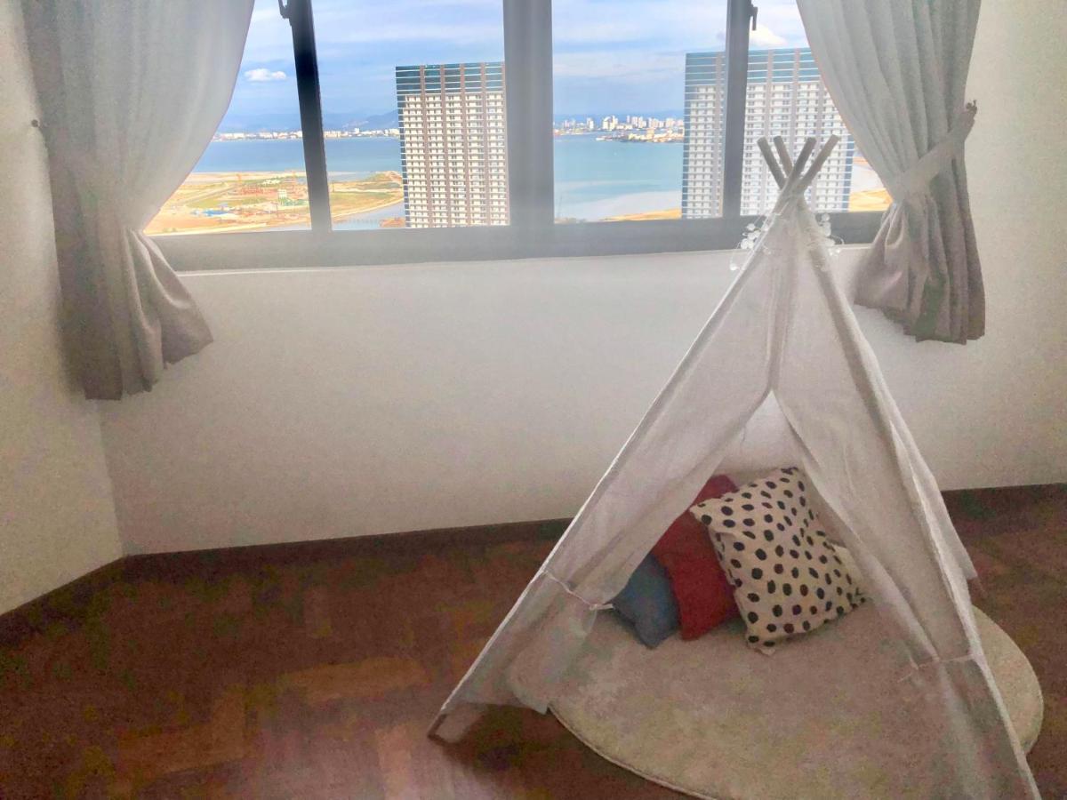 Apartment The Landmark Seaview Netflix By Blue Sky Holidays