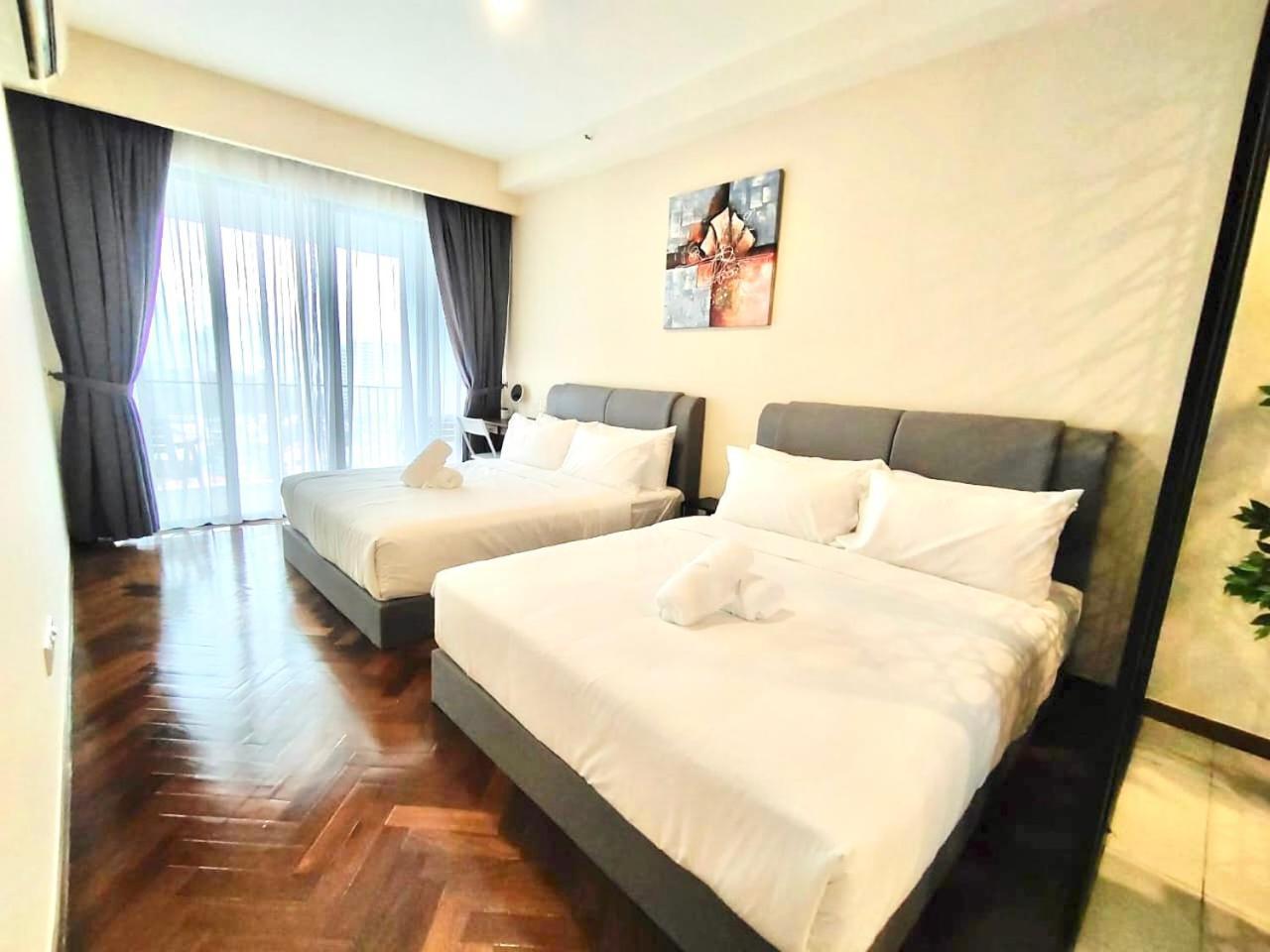 Apartment The Landmark Seaview Netflix By Blue Sky Holidays *