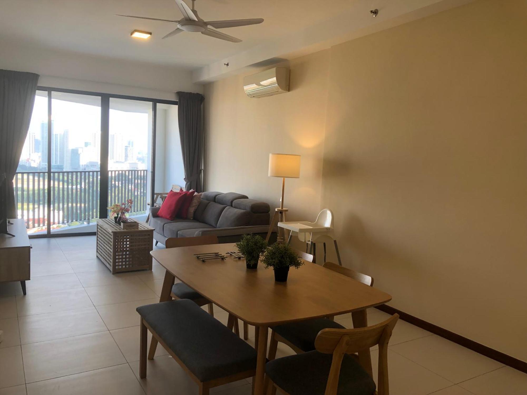 Apartment The Landmark Seaview Netflix By Blue Sky Holidays *