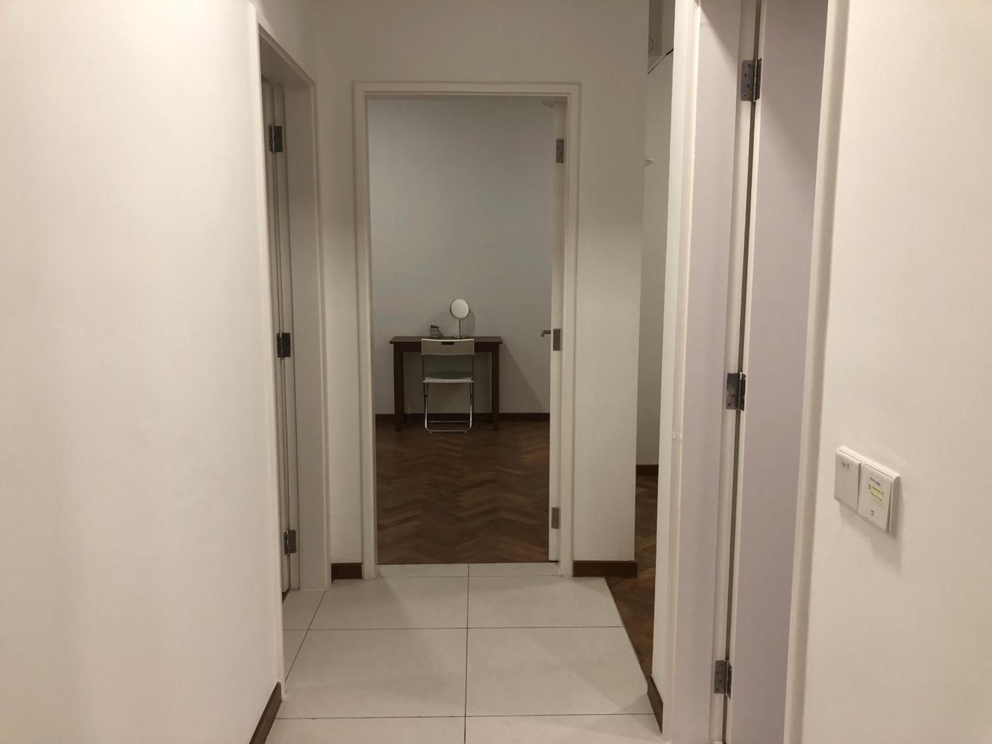 Apartment The Landmark Seaview Netflix By Blue Sky Holidays George Town